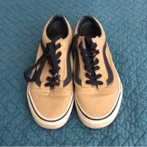 Mens Vans size 12